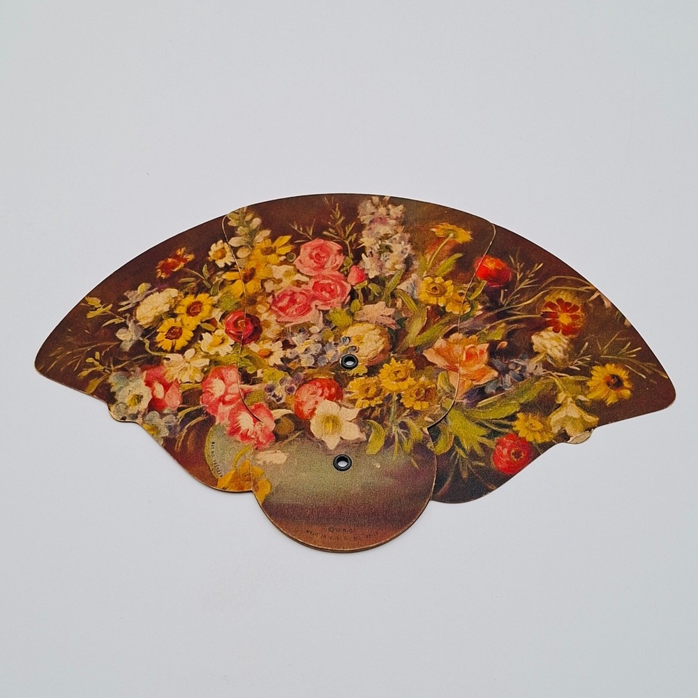 Vintage 1930s U.R.C. FF-17 Floral Folding Cardboard Hand Fan Made USA